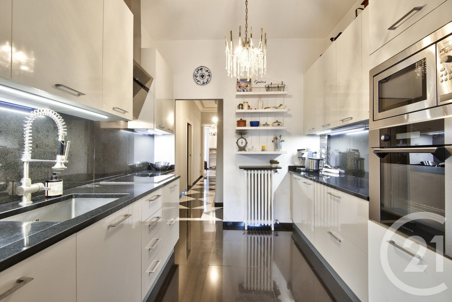 Property photo in Carre d'Argent