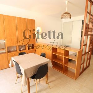 Property in Carre d'Argent