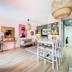 Property in Carre d'Argent