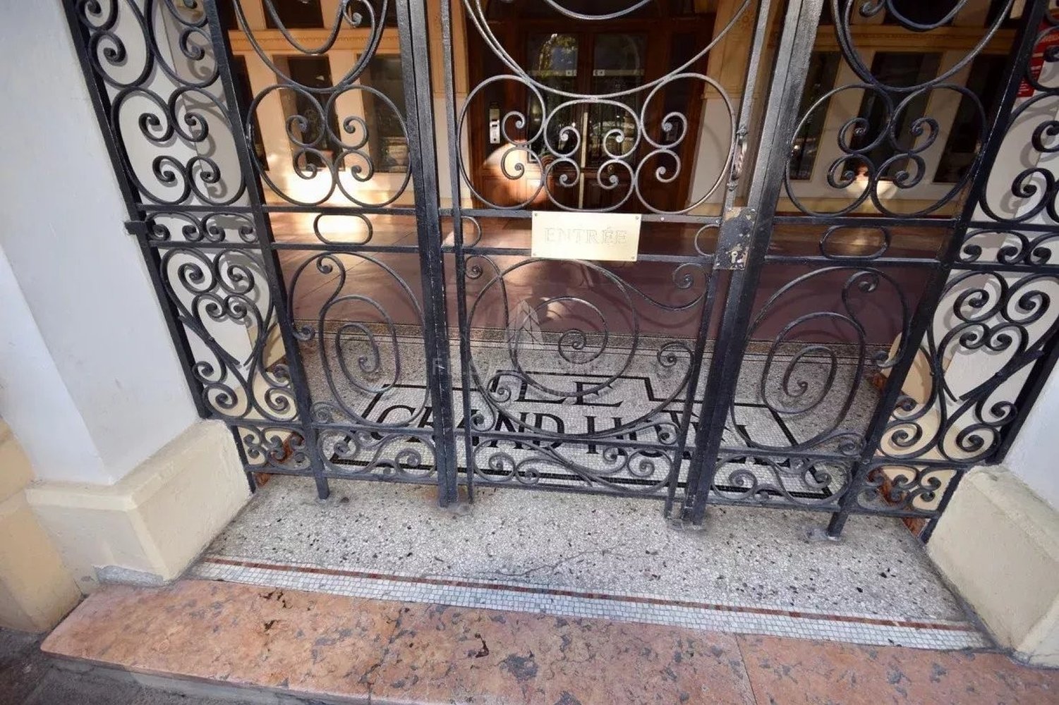 Property photo in Carre d'Argent