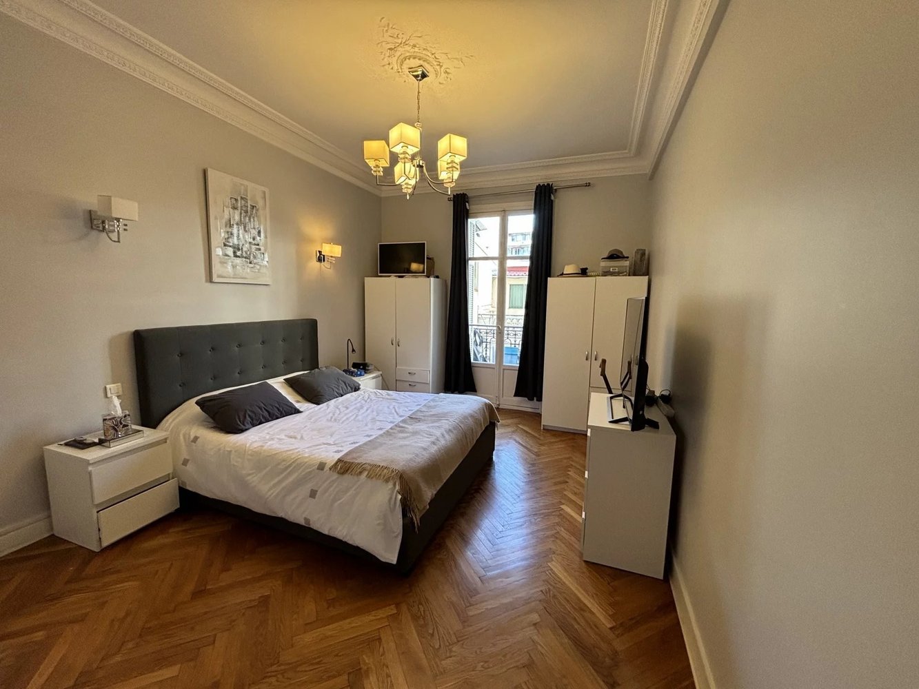 Property photo in Carre d'Or