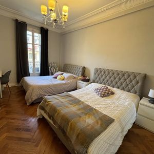 Property in Carre d'Or