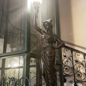 Property in Carre d'Or