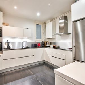 Property in Carre d'Or