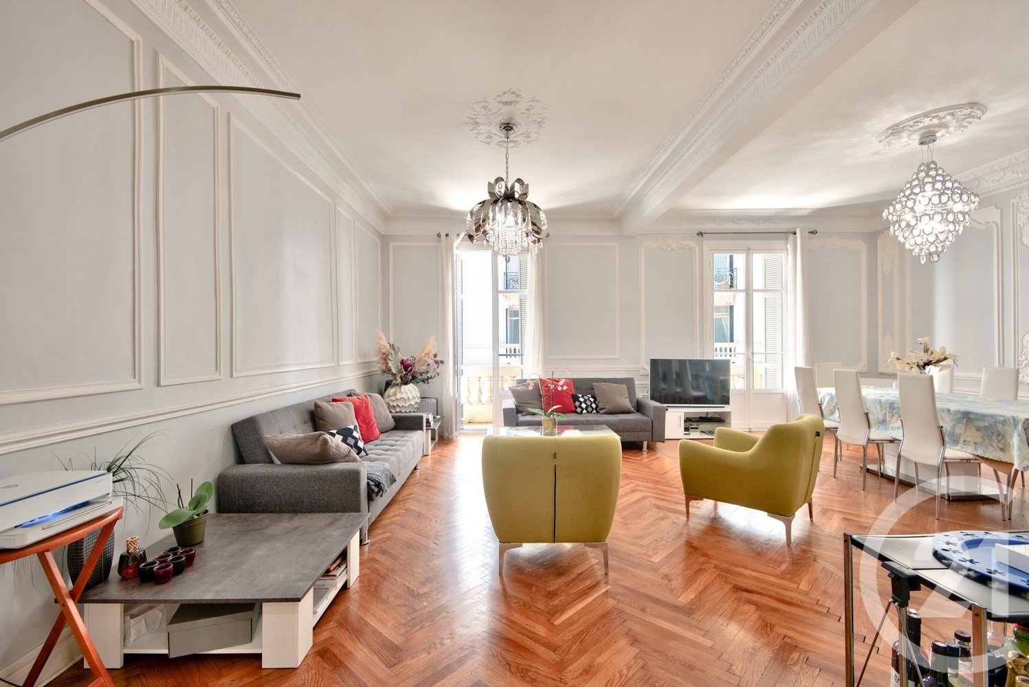 Property photo in Carre d'Or