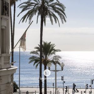 Property in Carre d'Or