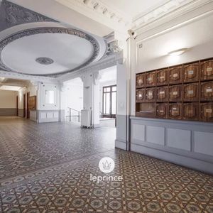 Property in Carre d'Or