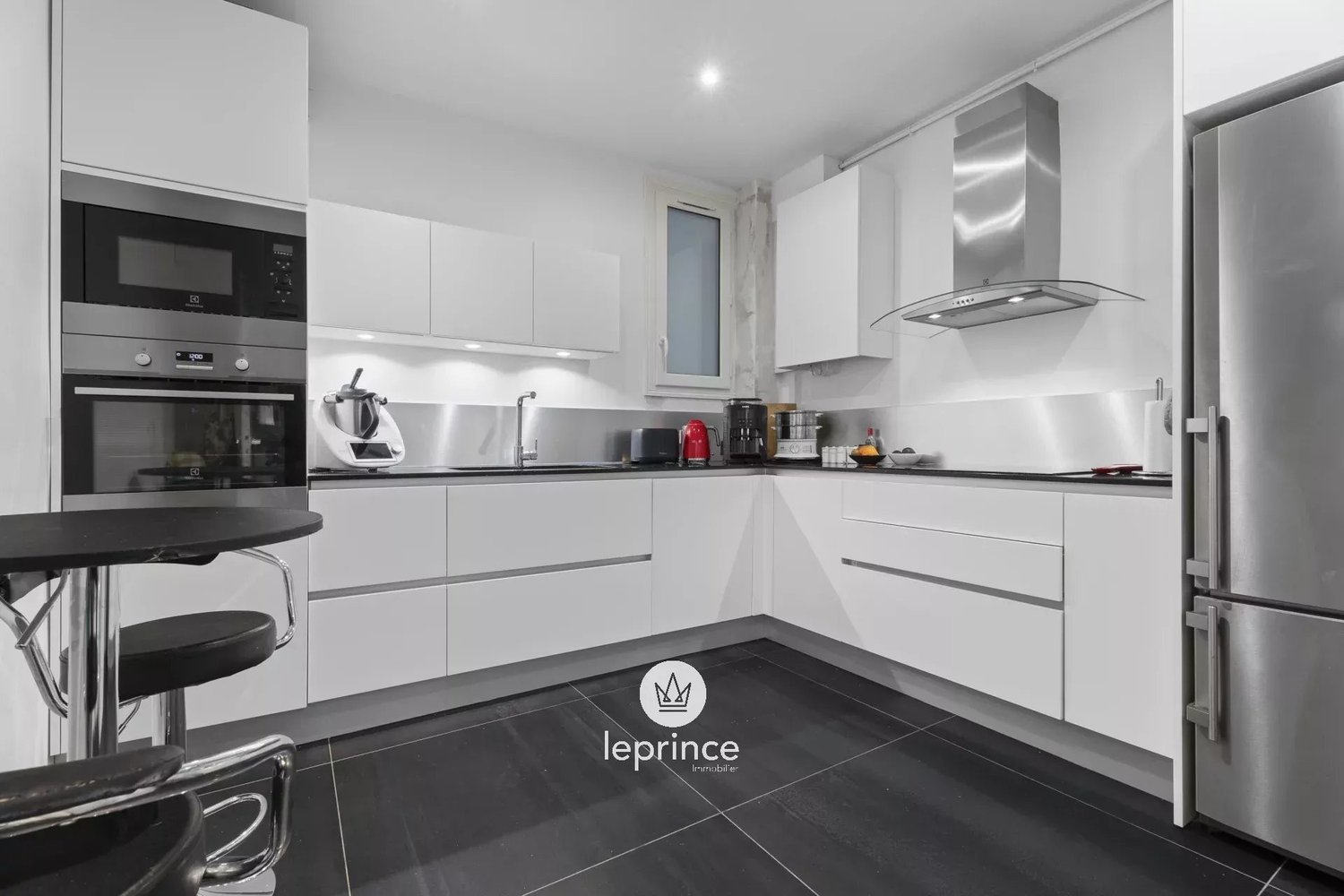 Property photo in Carre d'Or