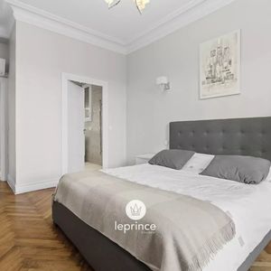 Property in Carre d'Or