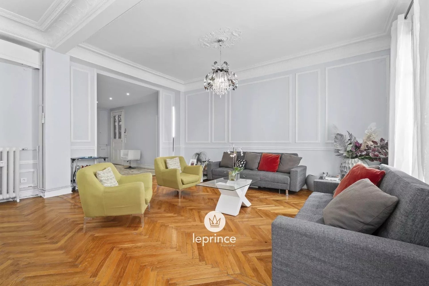 Property photo in Carre d'Or