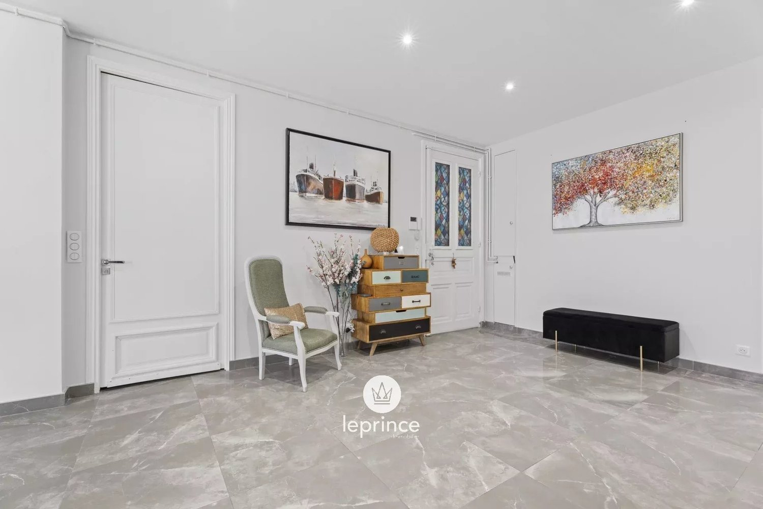 Property photo in Carre d'Or