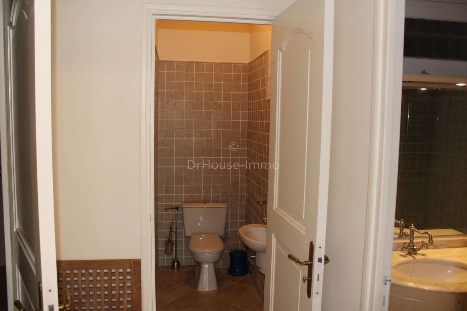 Property photo in Carre d'Or