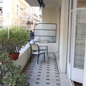 Property in Carre d'Or