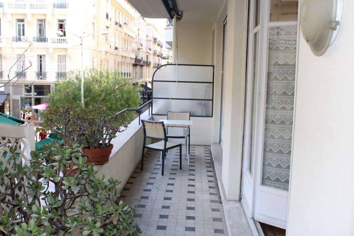 Property photo in Carre d'Or