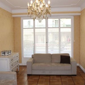 Property in Carre d'Or