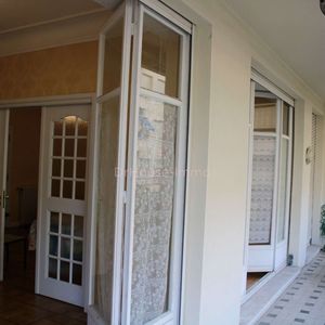 Property in Carre d'Or