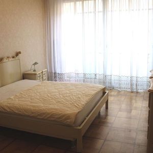 Property in Carre d'Or