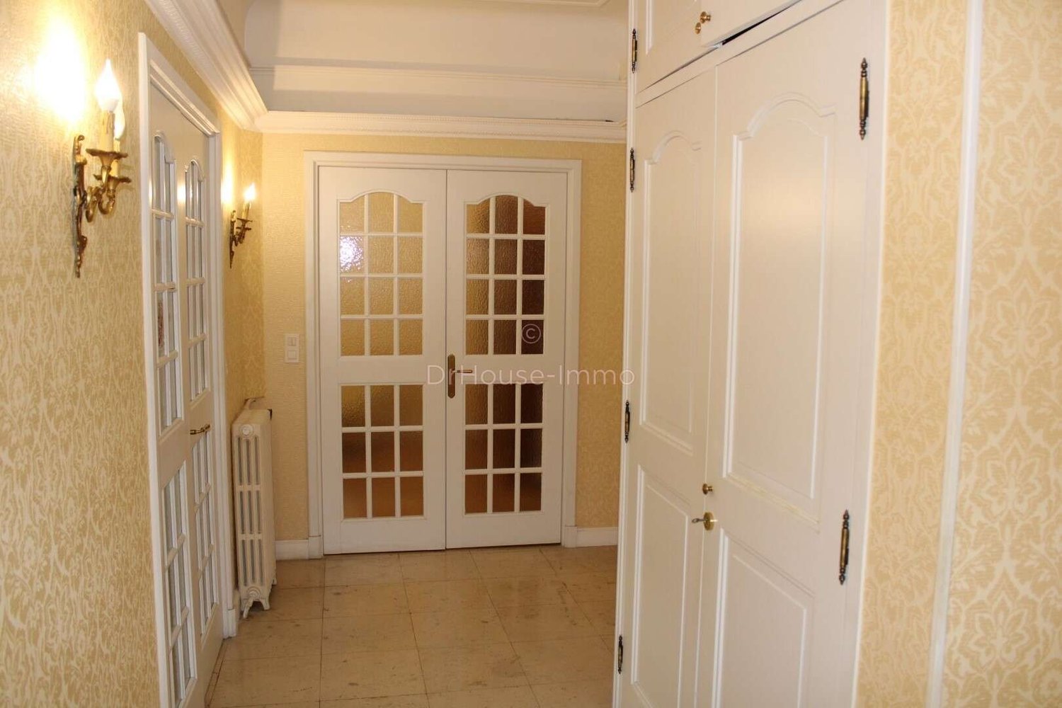 Property photo in Carre d'Or