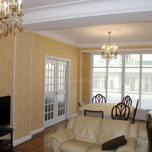 Property in Carre d'Or