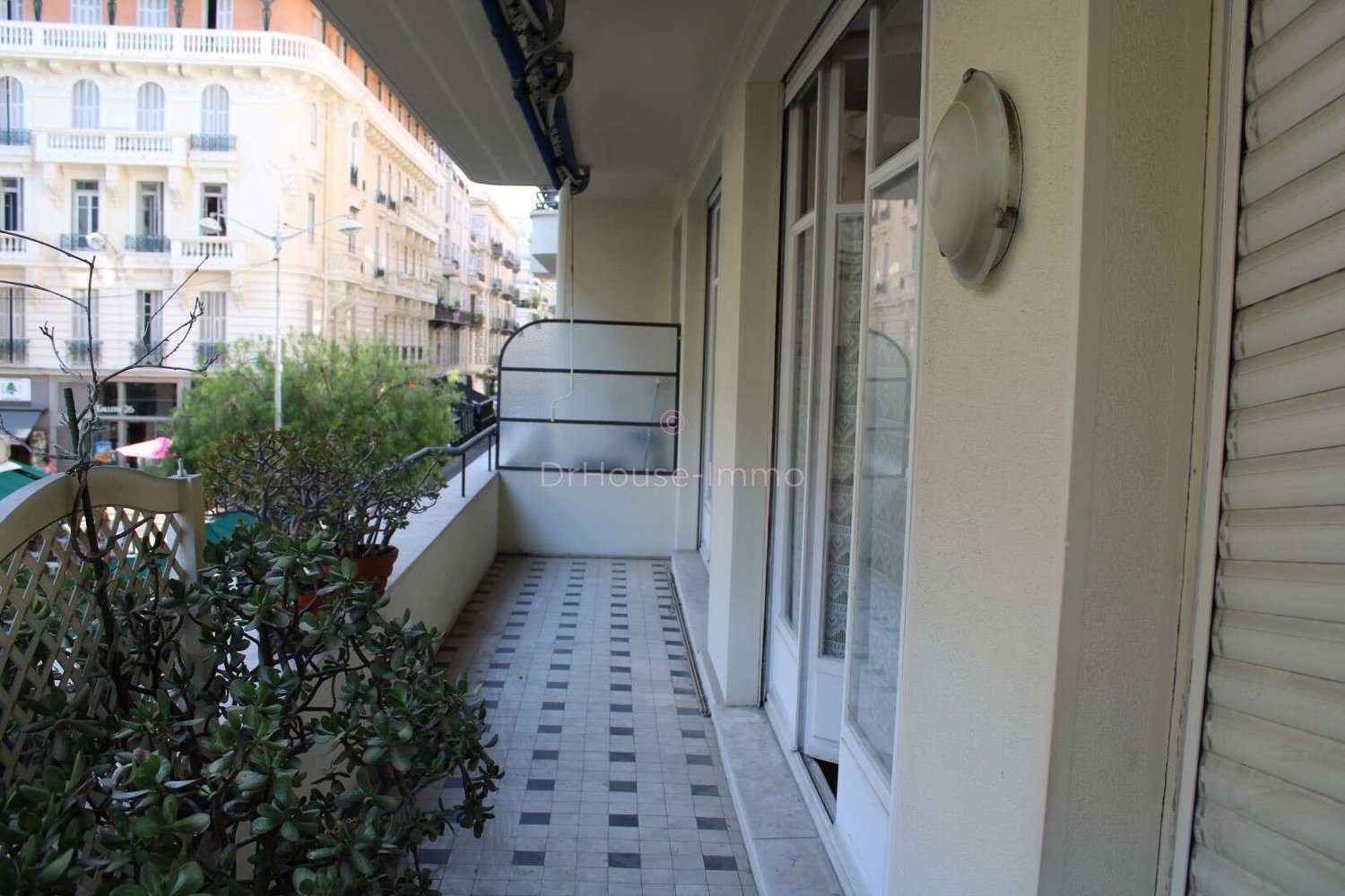 Property photo in Carre d'Or