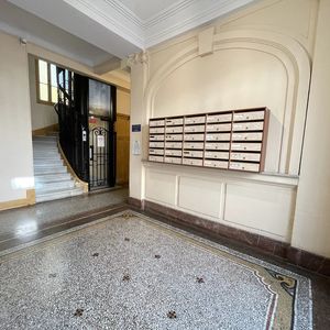 Property in Carre d'Or