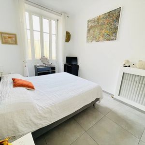Property in Carre d'Or