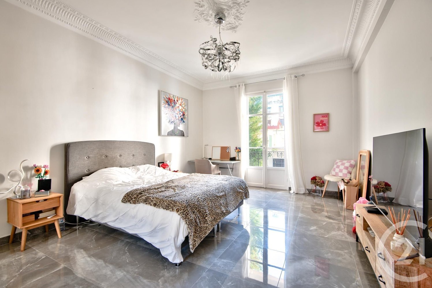 Property photo in Carre d'Or