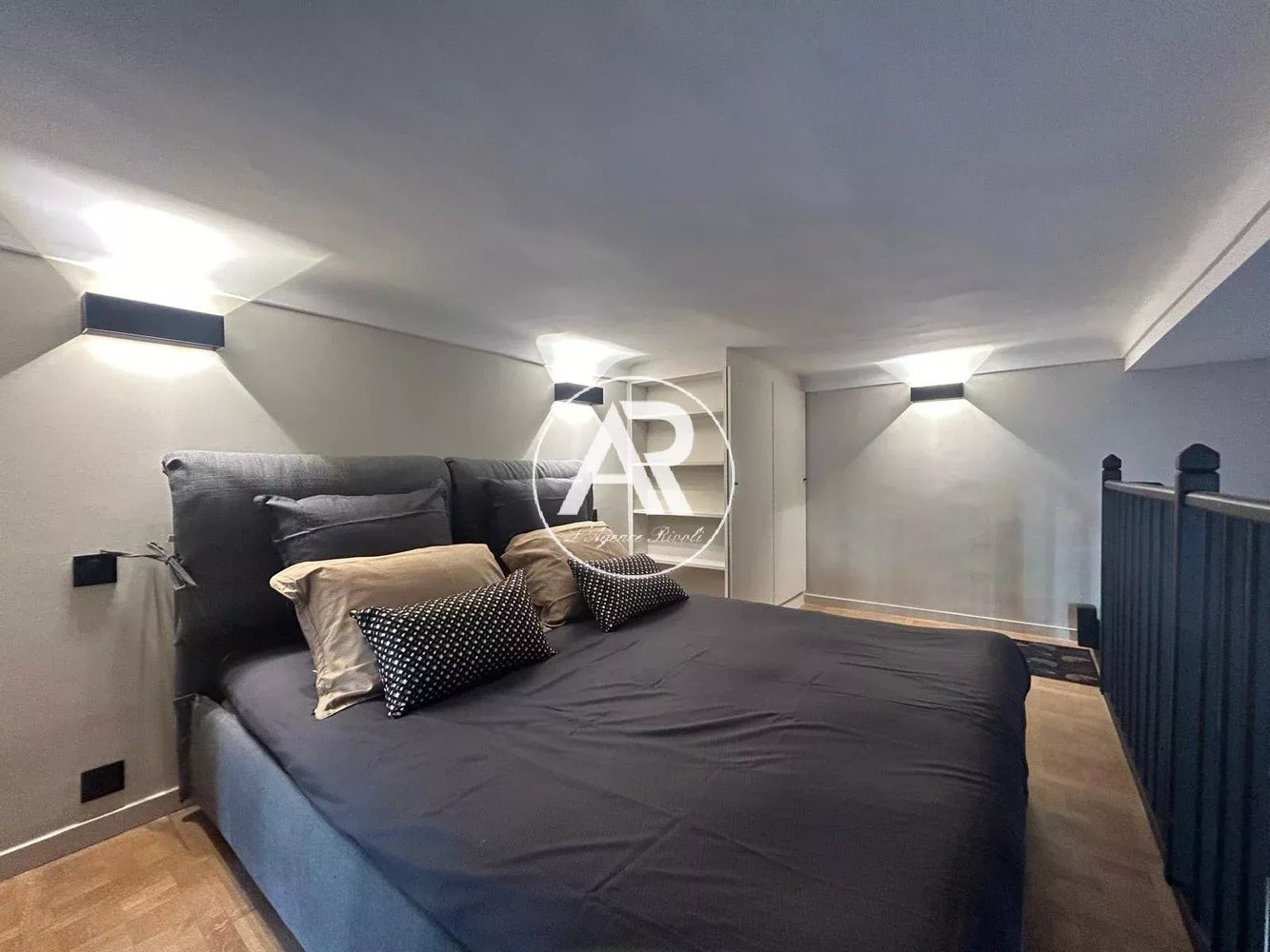 Property photo in Carre d'Or