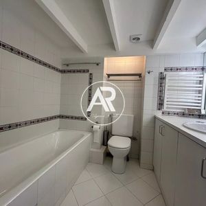 Property in Carre d'Or