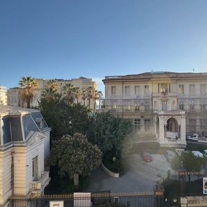 Property in Carre d'Or