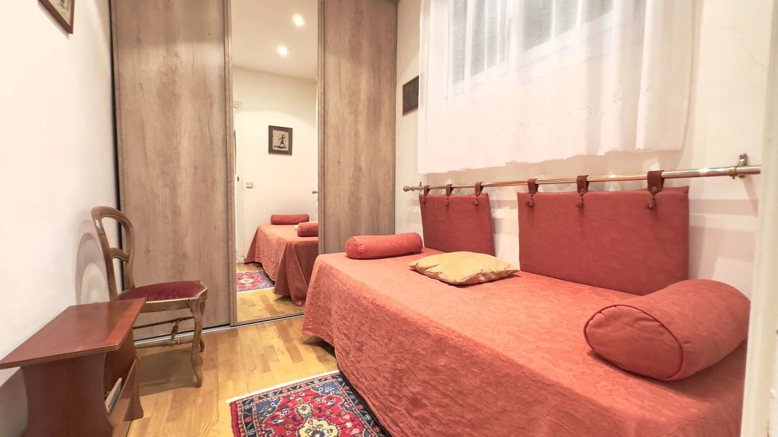 Property photo in Carre d'Or