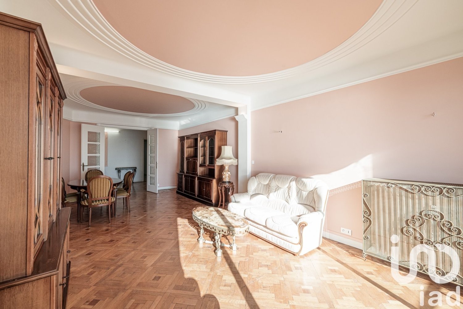 Property photo in Carre d'Or