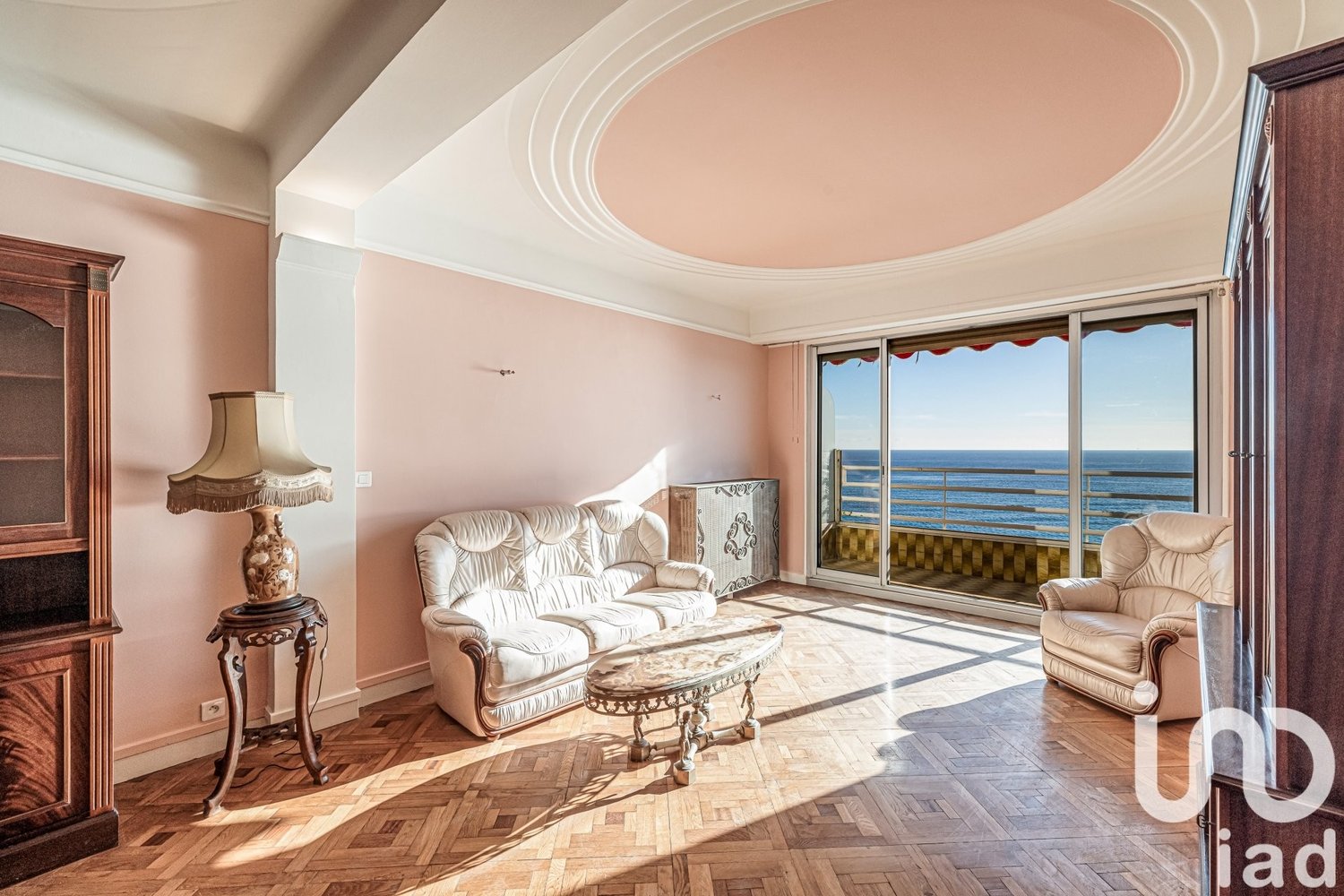 Property photo in Carre d'Or