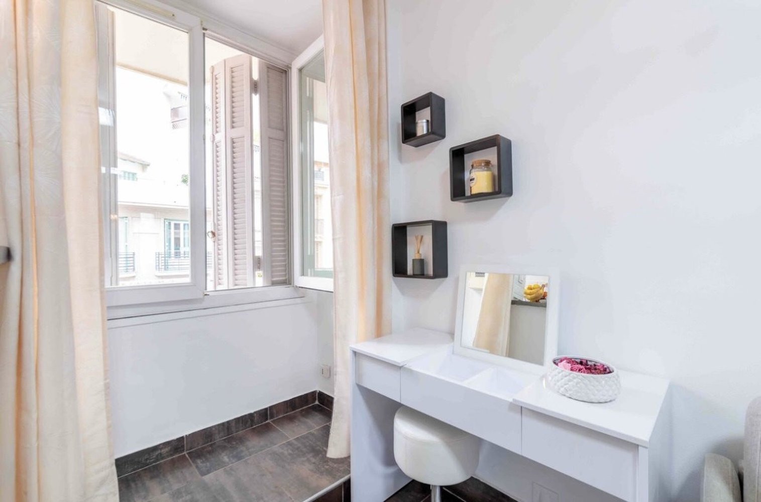 Property photo in Carre d'Or