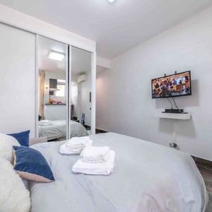 Property in Carre d'Or