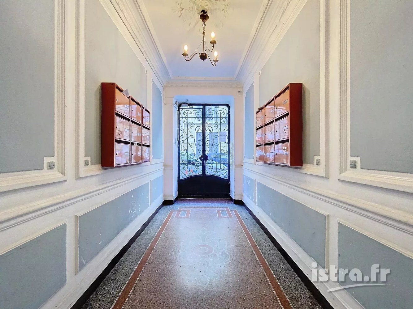 Property photo in Carre d'Or