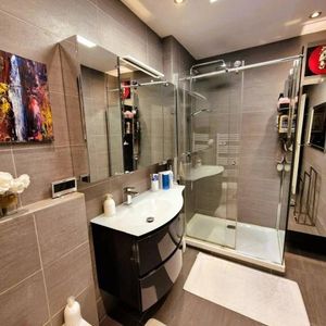 Property in Carre d'Or