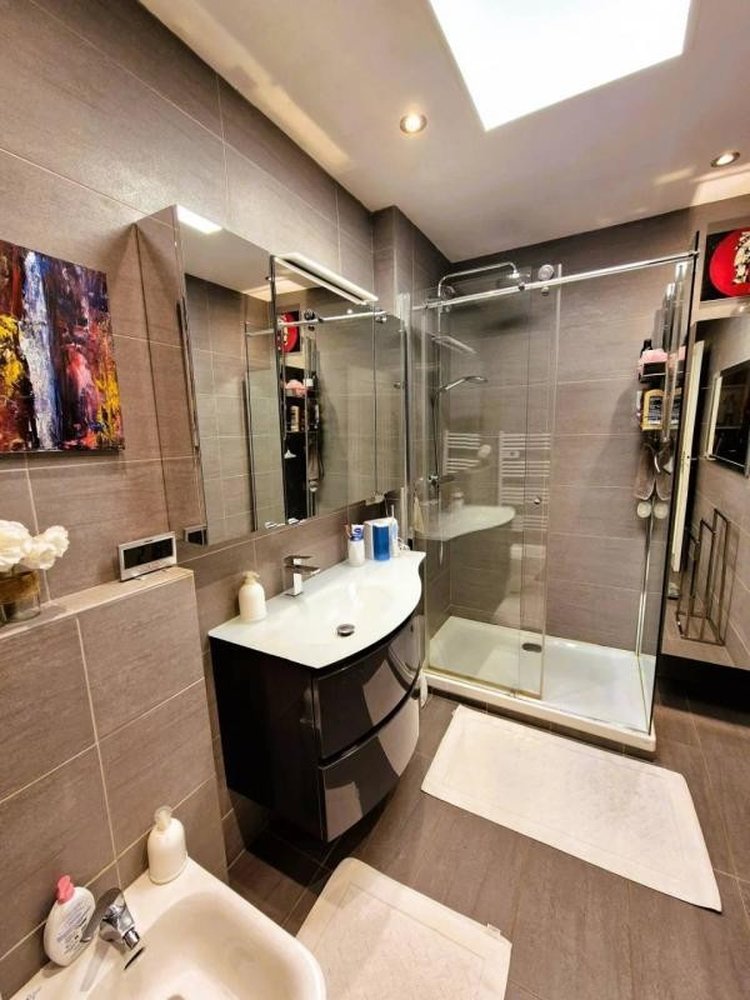 Property photo in Carre d'Or