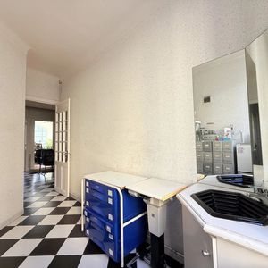 Property in Carre d'Or