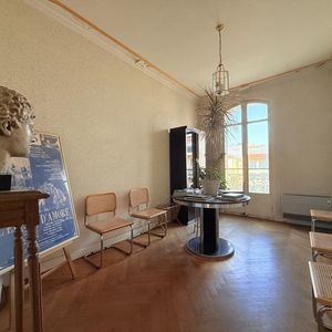 Property in Carre d'Or