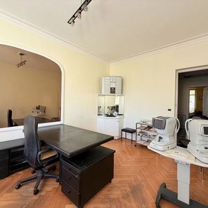 Property in Carre d'Or