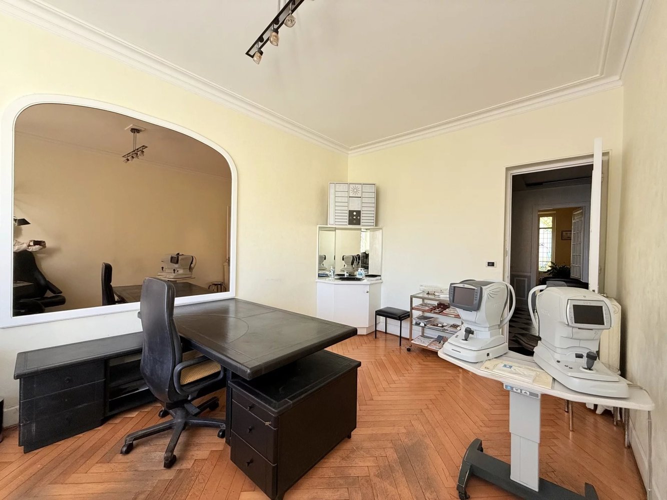 Property photo in Carre d'Or