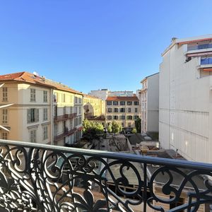 Property in Carre d'Or