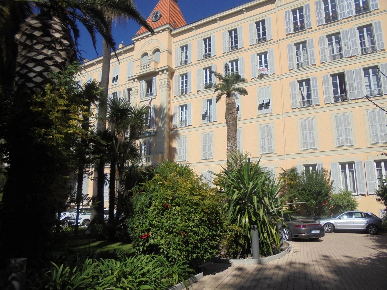 Property photo in Carre d'Or