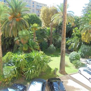 Property in Carre d'Or