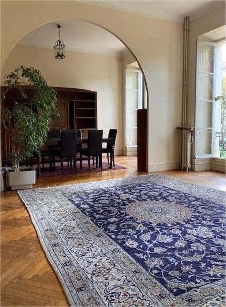 Property photo in Carre d'Or