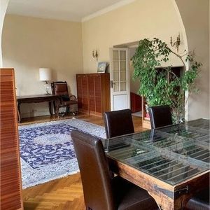 Property in Carre d'Or
