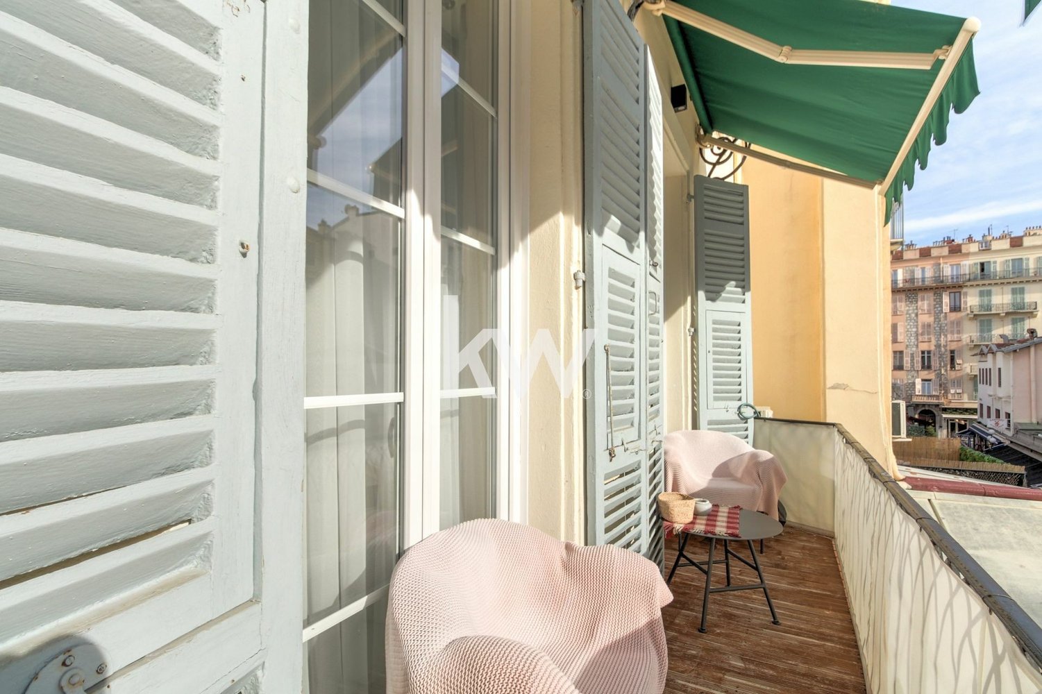 Property photo in Carre d'Or