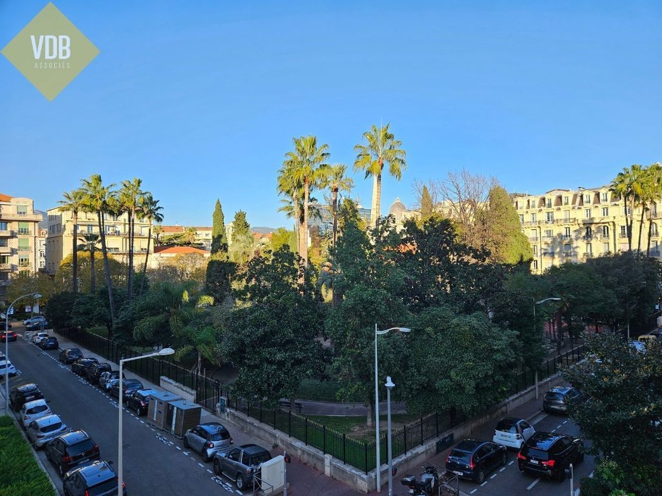 Property photo in Carre d'Or