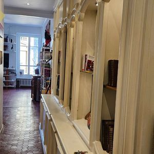 Property in Carre d'Or